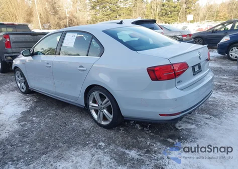 2017 Volkswagen Jetta Gli z USA, uszkodzony, nr VIN 3VW4T7AJ0HM327299